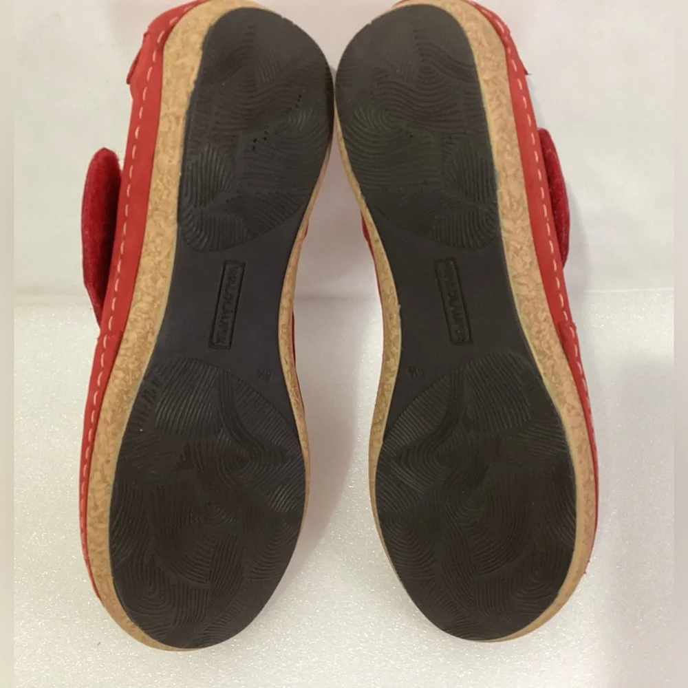 Waldlaufer Woman’s Leather Shoes size 6 1/2 Color Red Comfortable Adjustable